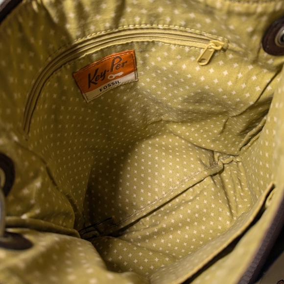 Fossil KeyPer Floral Adjustable Sling Crossbody Bag - Picture 5 of 10